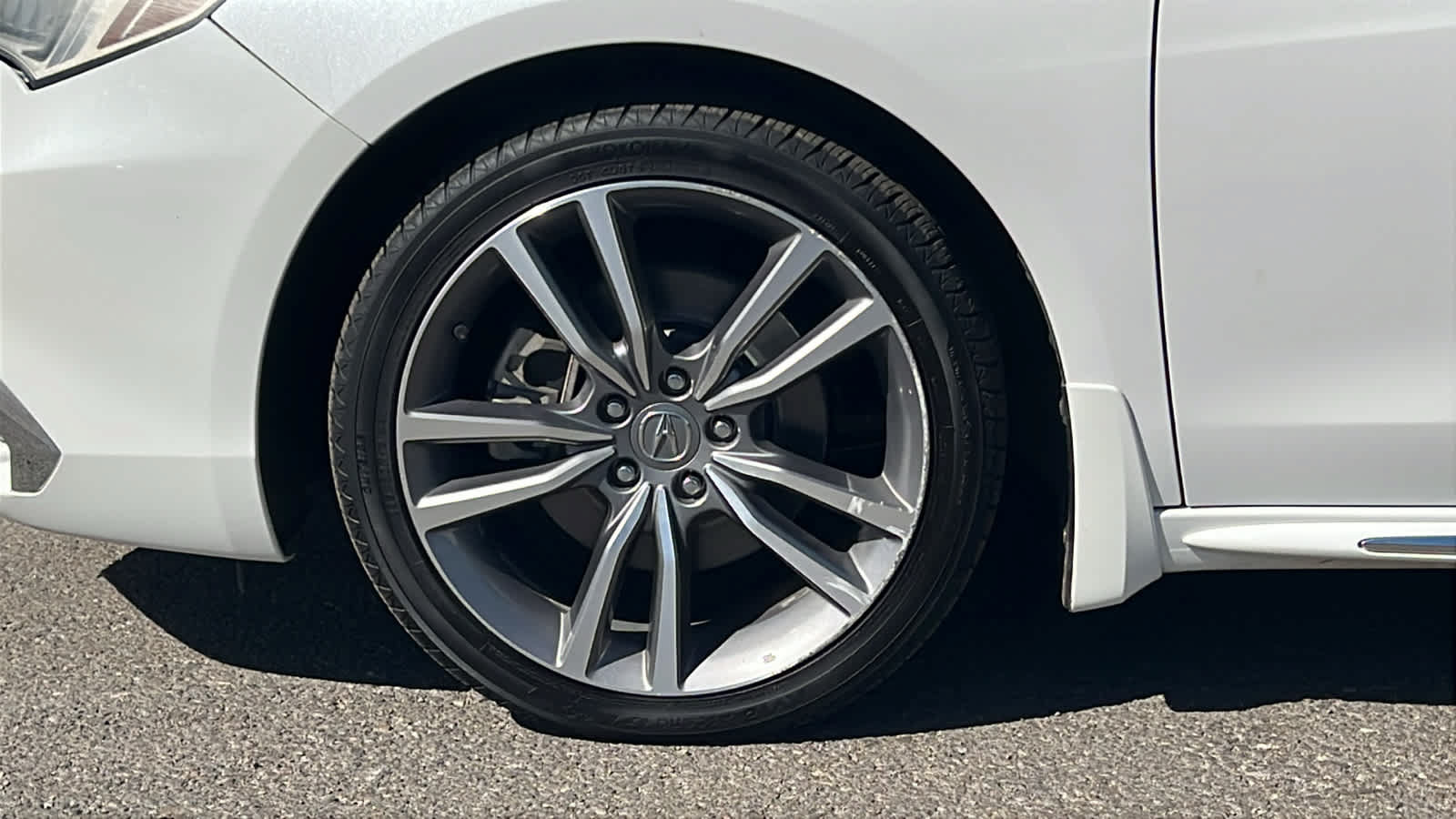 Used 2020 Acura TLX w/ Advance Package AWD/4WD image 9