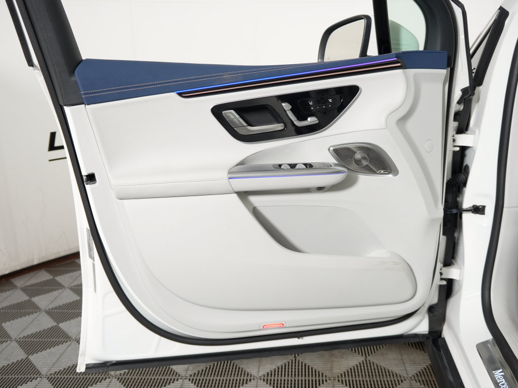 Certified 2025 Mercedes-Benz EQE 350+ 4MATIC SUV w/ Driver Assistance Package image 29