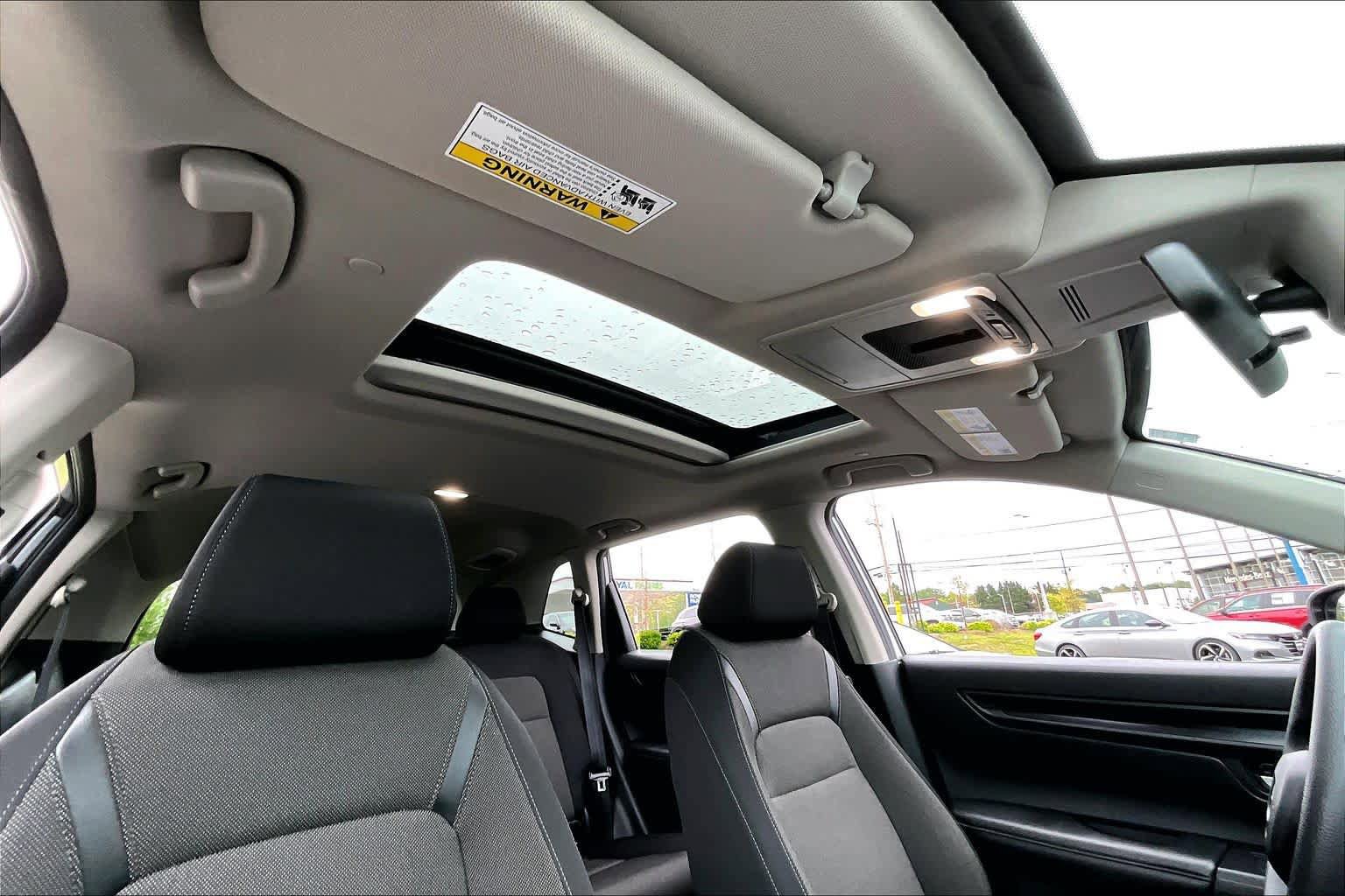 Used 2023 Honda CR-V EX image 14