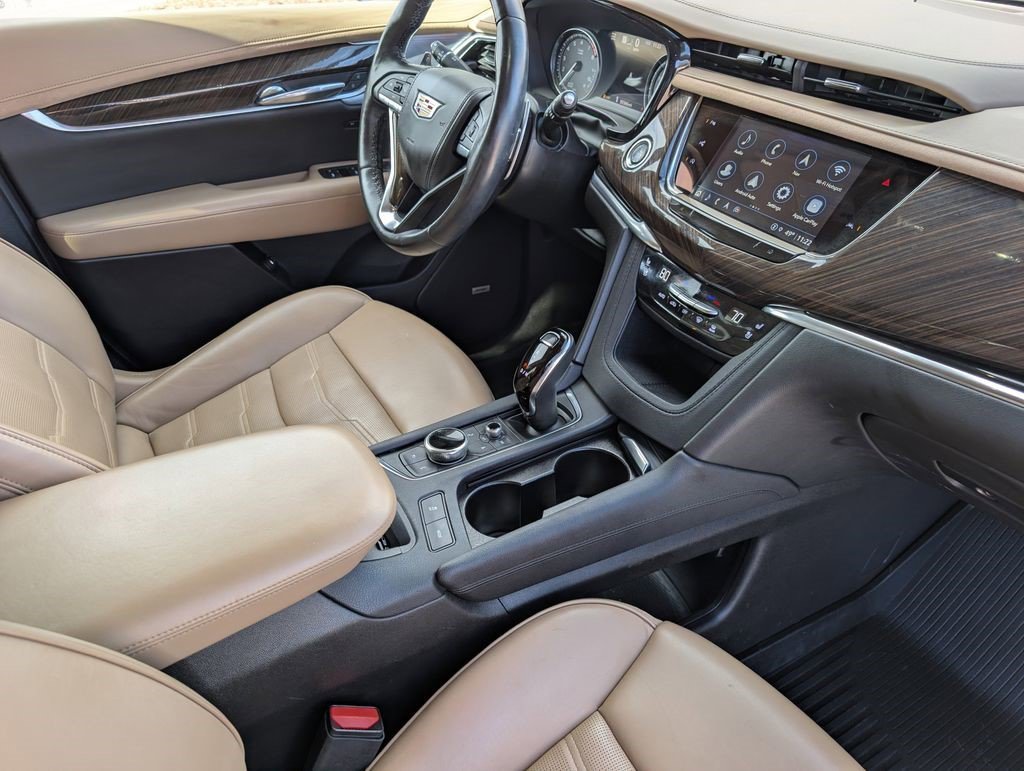 Certified 2024 Cadillac XT6 Sport w/ Platinum Package image 19