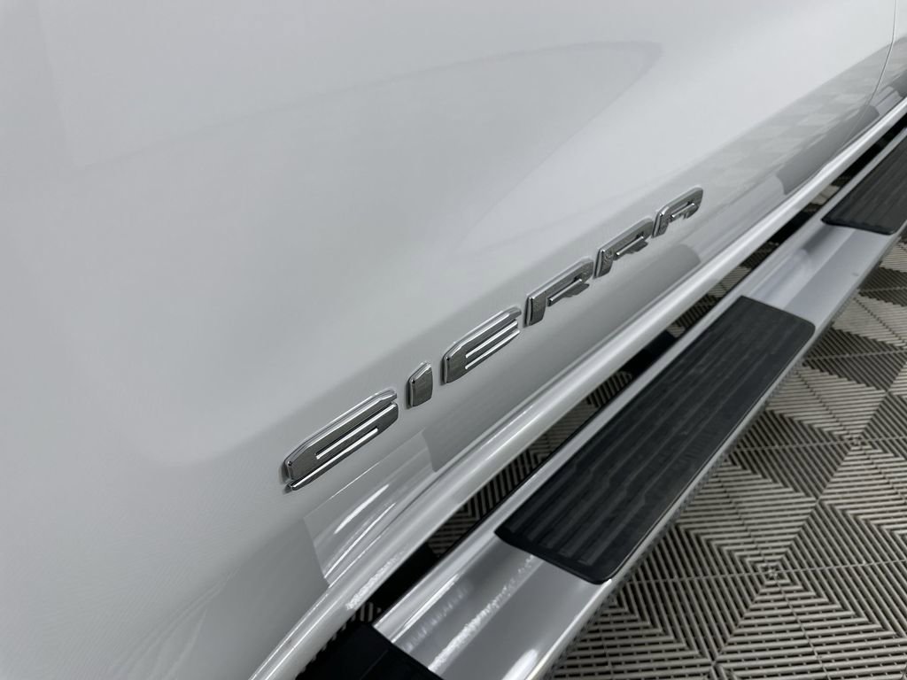 Used 2026 GMC Sierra 1500 SLT w/ SLT Premium Package image 32