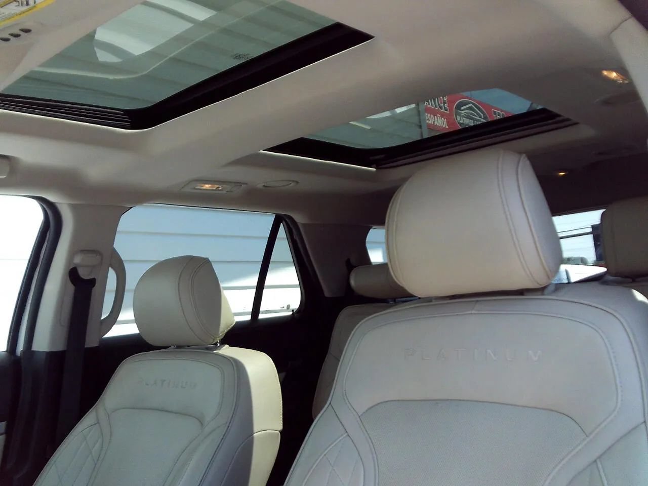 Used 2016 Ford Explorer Platinum AWD/4WD image 14