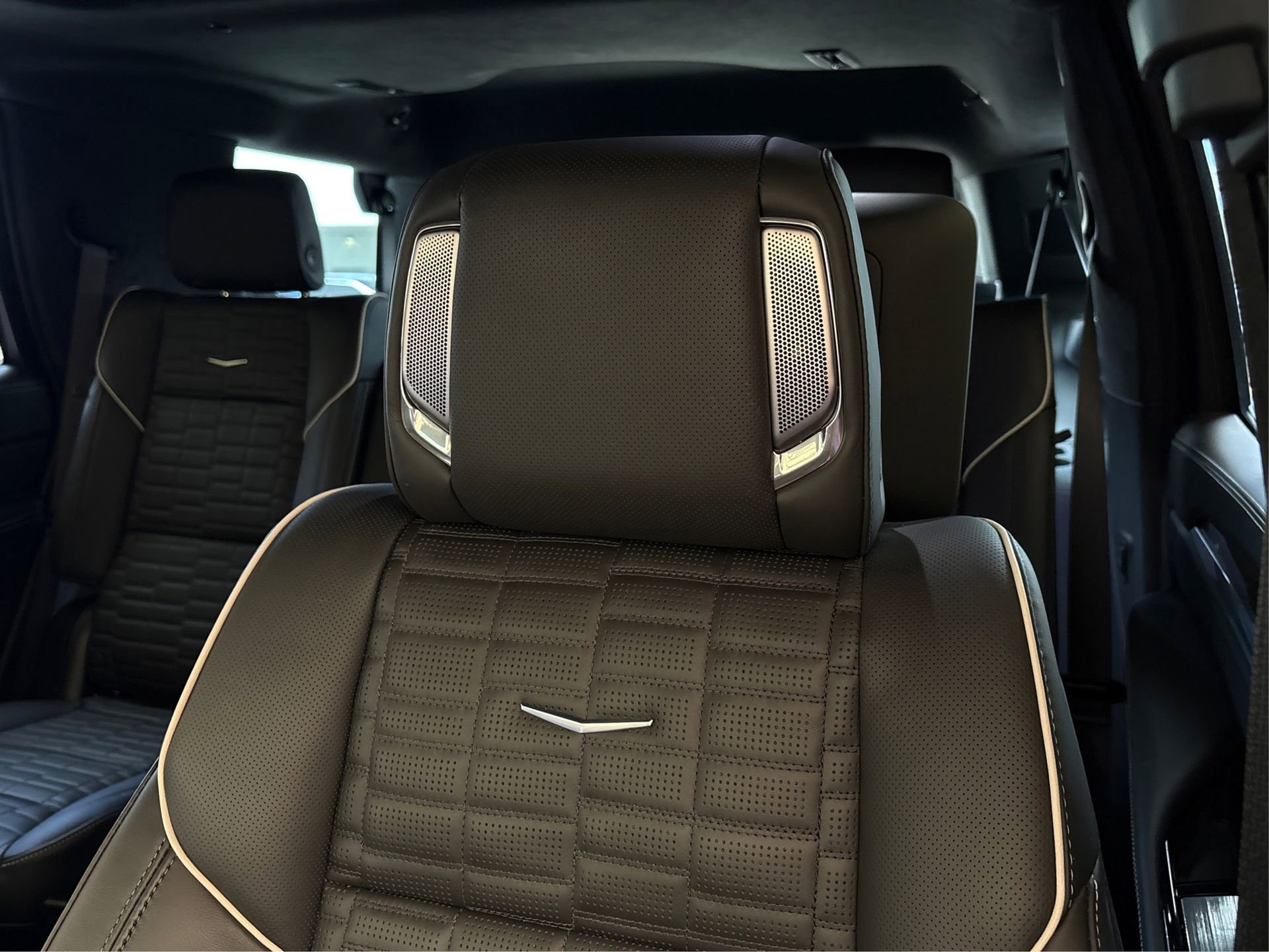 New 2026 Cadillac Escalade Platinum Sport image 32