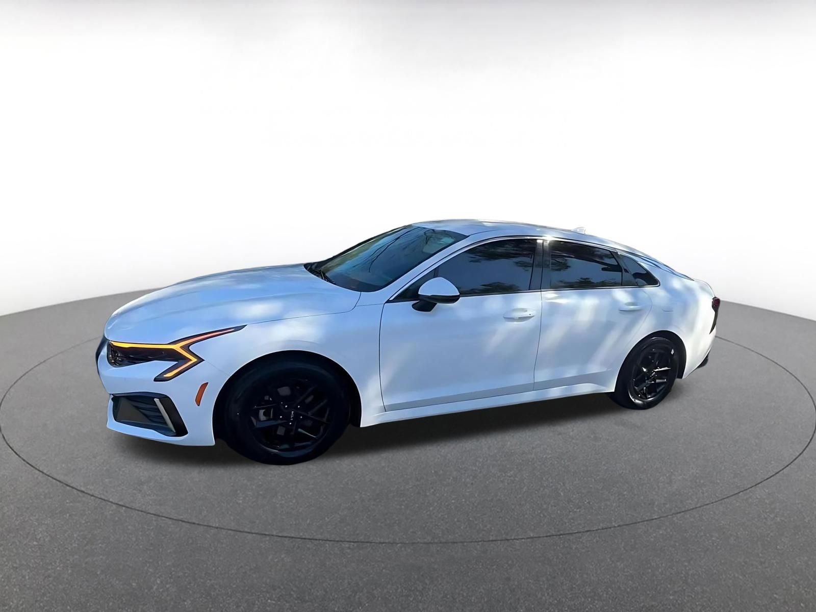 Used 2025 Kia K5 LXS image 7