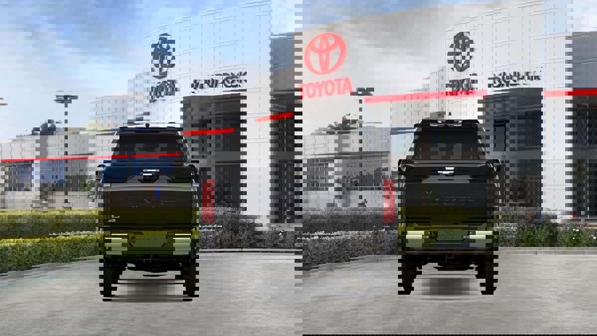 New 2026 Toyota Tundra Limited image 8