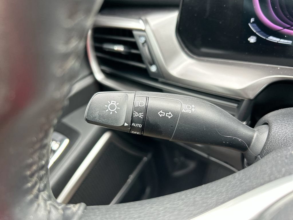 Used 2024 Kia Telluride LX FWD image 20