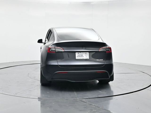 Used 2024 Tesla Model Y Performance image 8