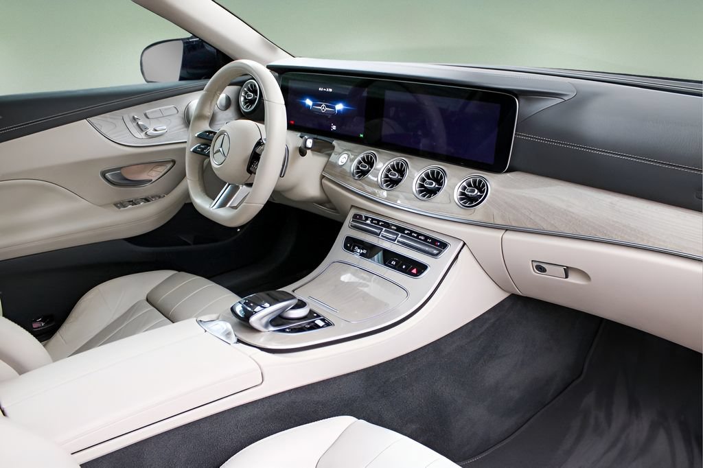 Used 2022 Mercedes-Benz E 450 Cabriolet image 22