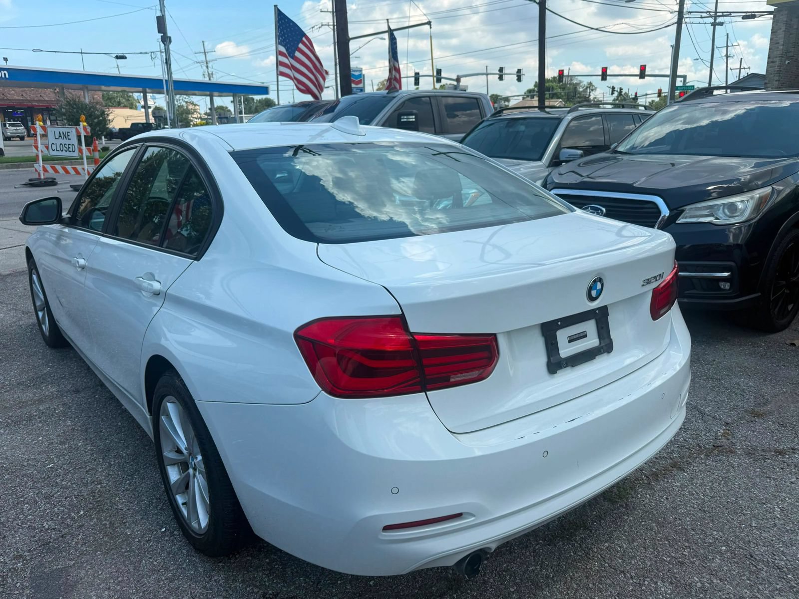 Used 2016 BMW 320i Sedan RWD image 7