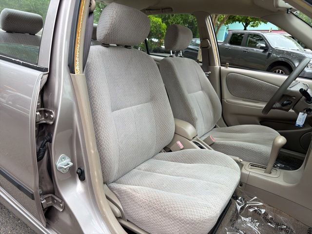 Used 2000 Toyota Corolla CE FWD image 9