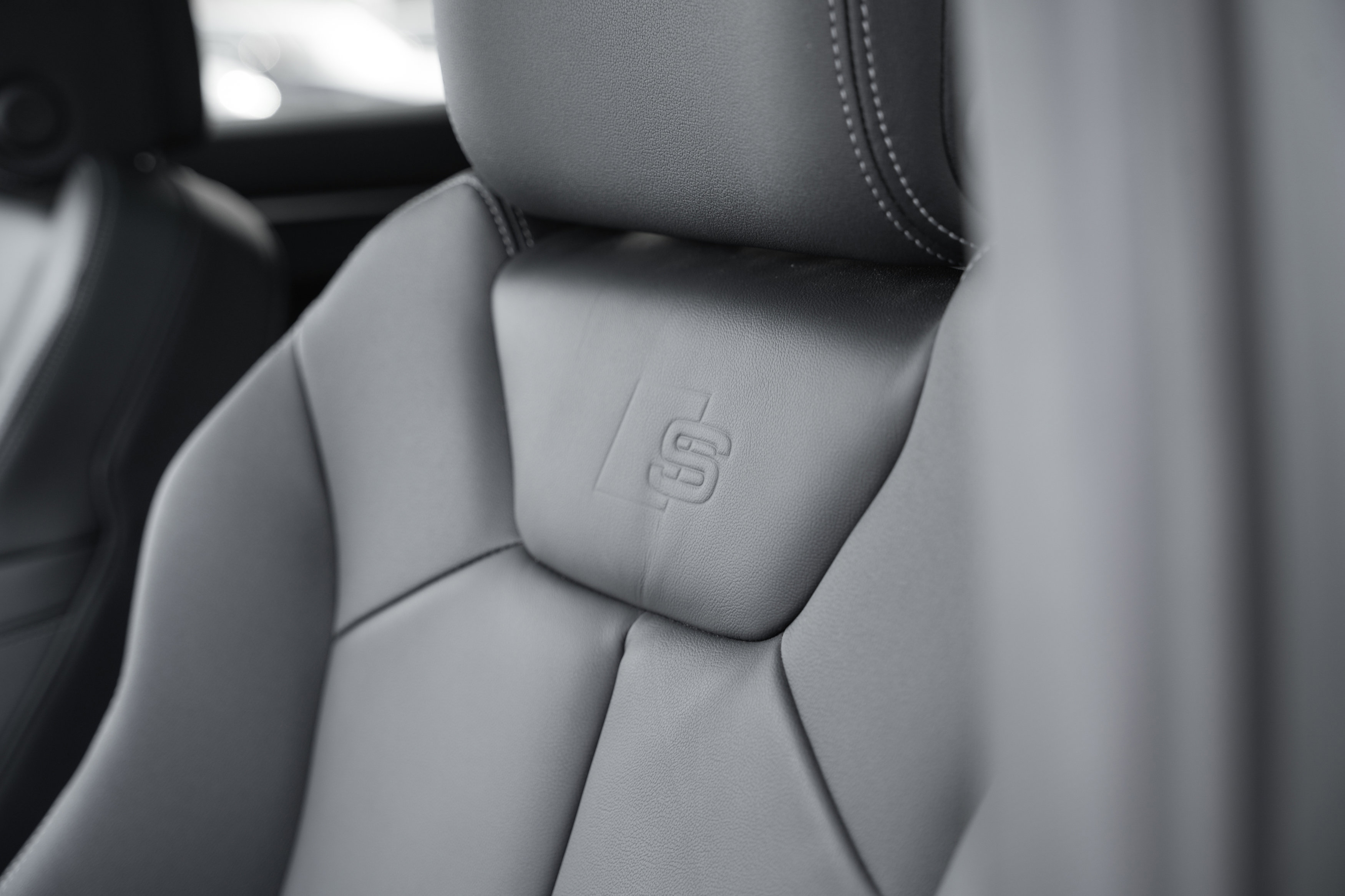 Certified 2025 Audi Q3 2.0T Premium w/ Convenience Package image 23