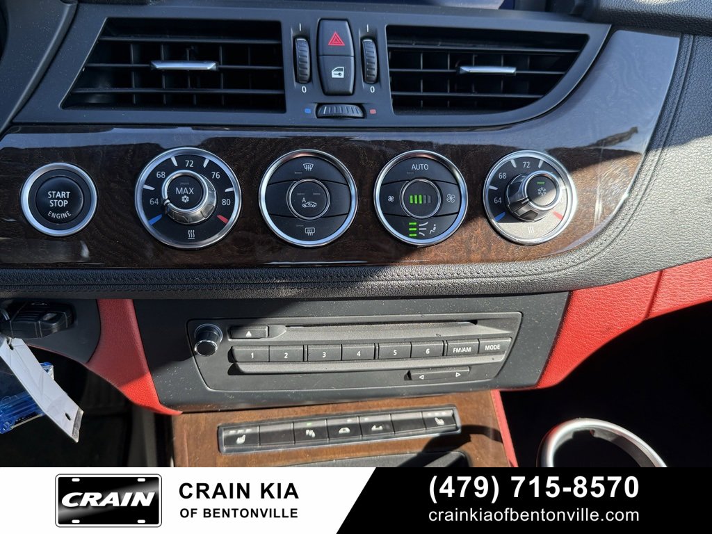 Used 2010 BMW Z4 sDrive35i image 18