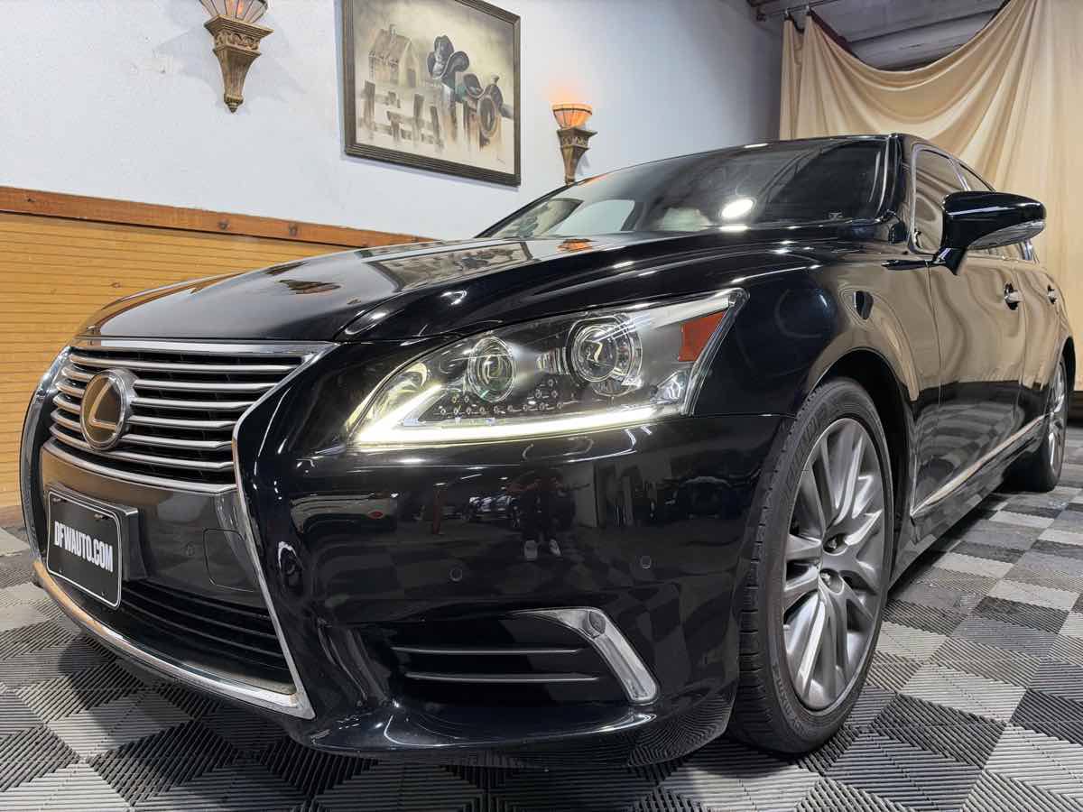 Used 2014 Lexus LS 460 w/ Comfort Package RWD image 5