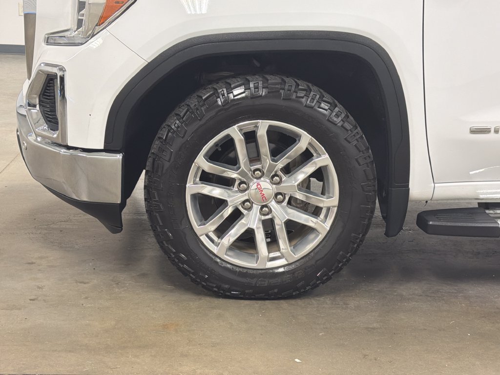 Used 2019 GMC Sierra 1500 SLT w/ SLT Premium Plus Package AWD/4WD image 11