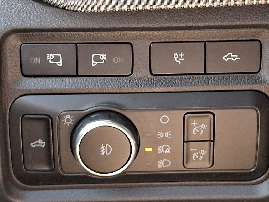 Used 2024 Ford F250 Platinum image 23