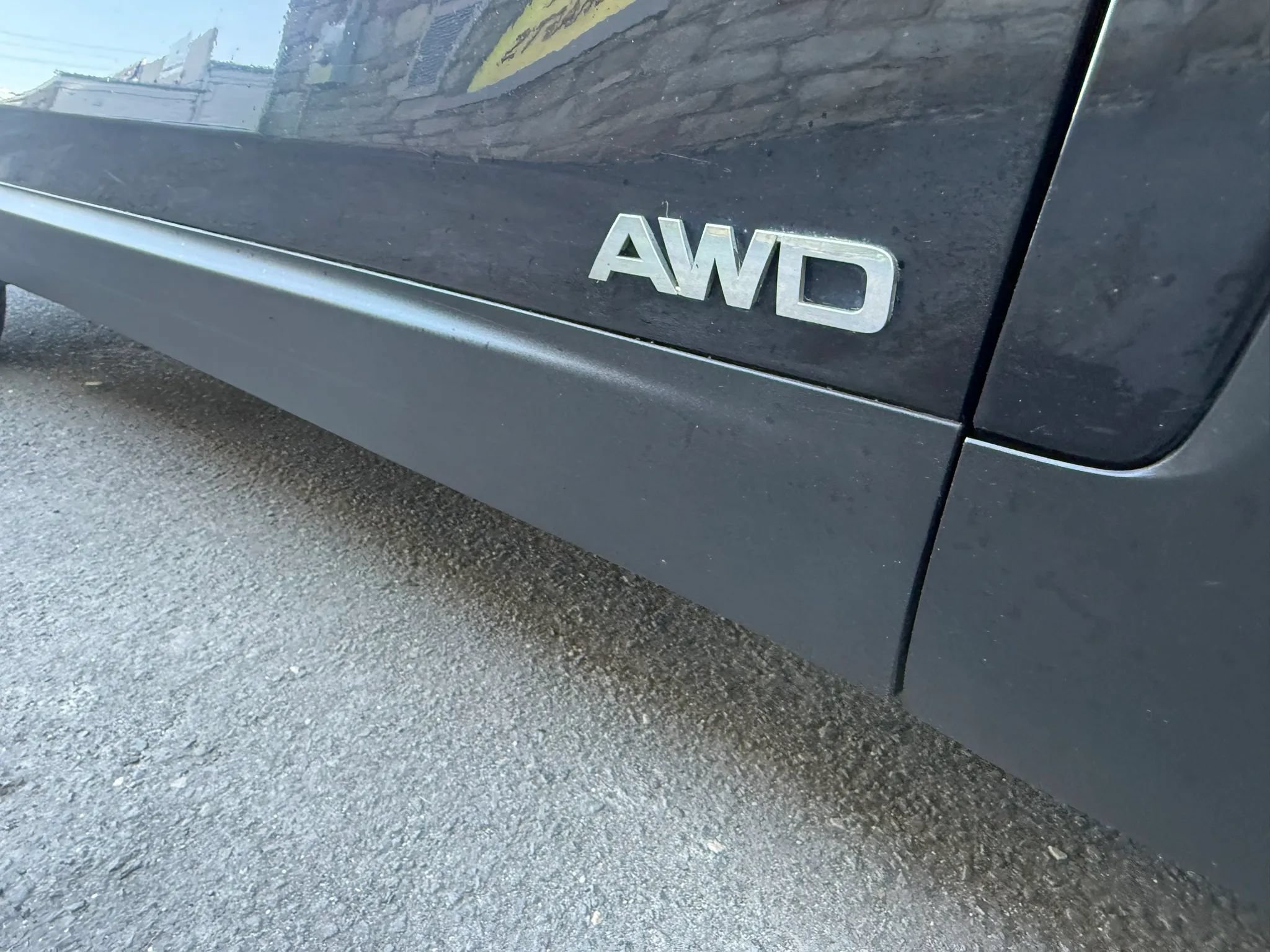 Used 2018 Kia Sorento AWD image 4