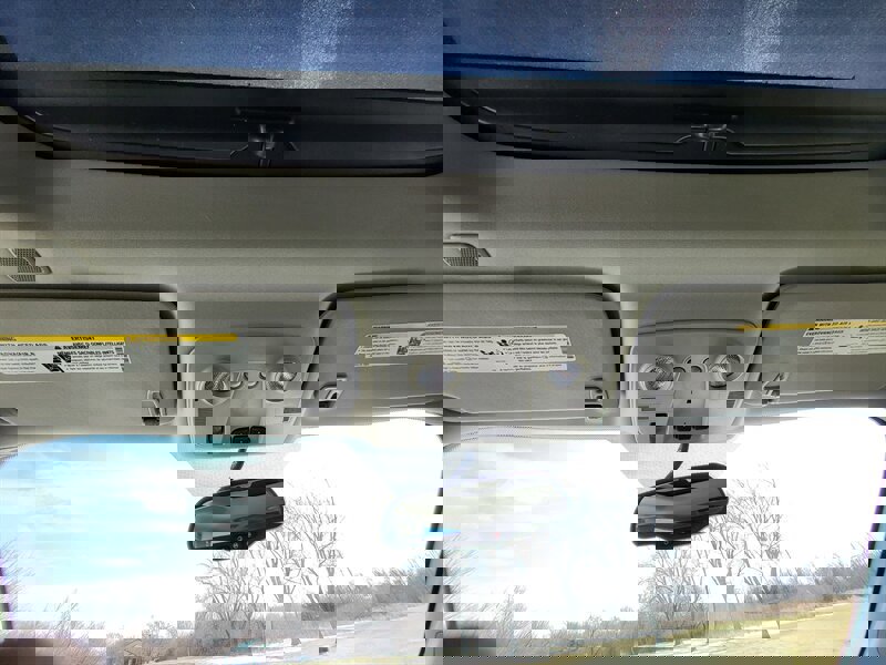 Used 2016 Chevrolet Traverse LT image 23