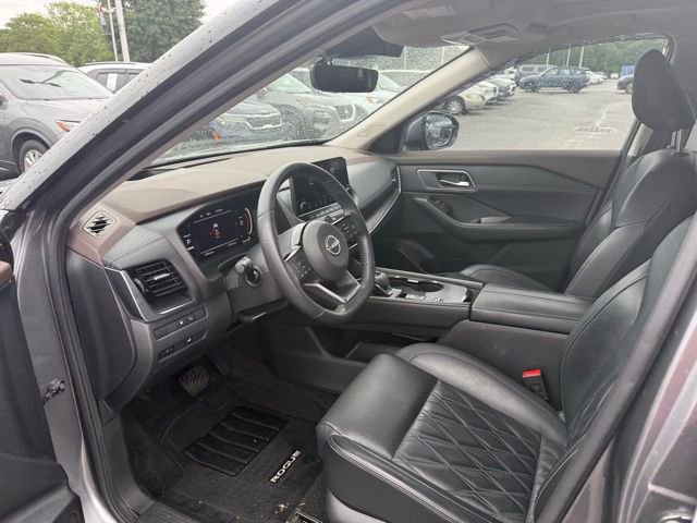 Used 2023 Nissan Rogue Platinum w/ Platinum Premium Package FWD image 30