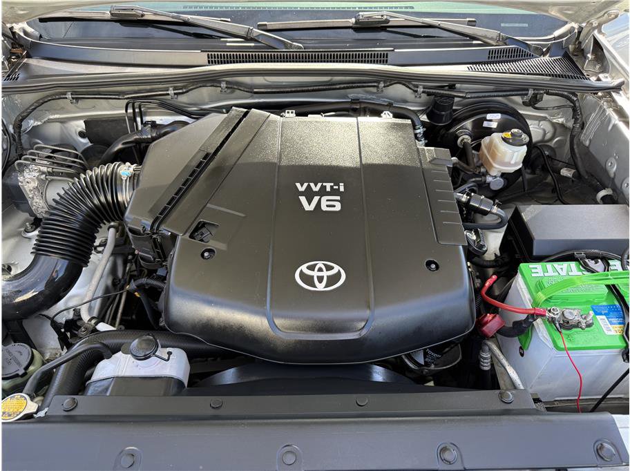 Used 2010 Toyota Tacoma PreRunner RWD image 27