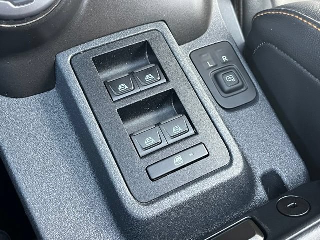 Used 2023 Ford Bronco Badlands AWD/4WD image 23