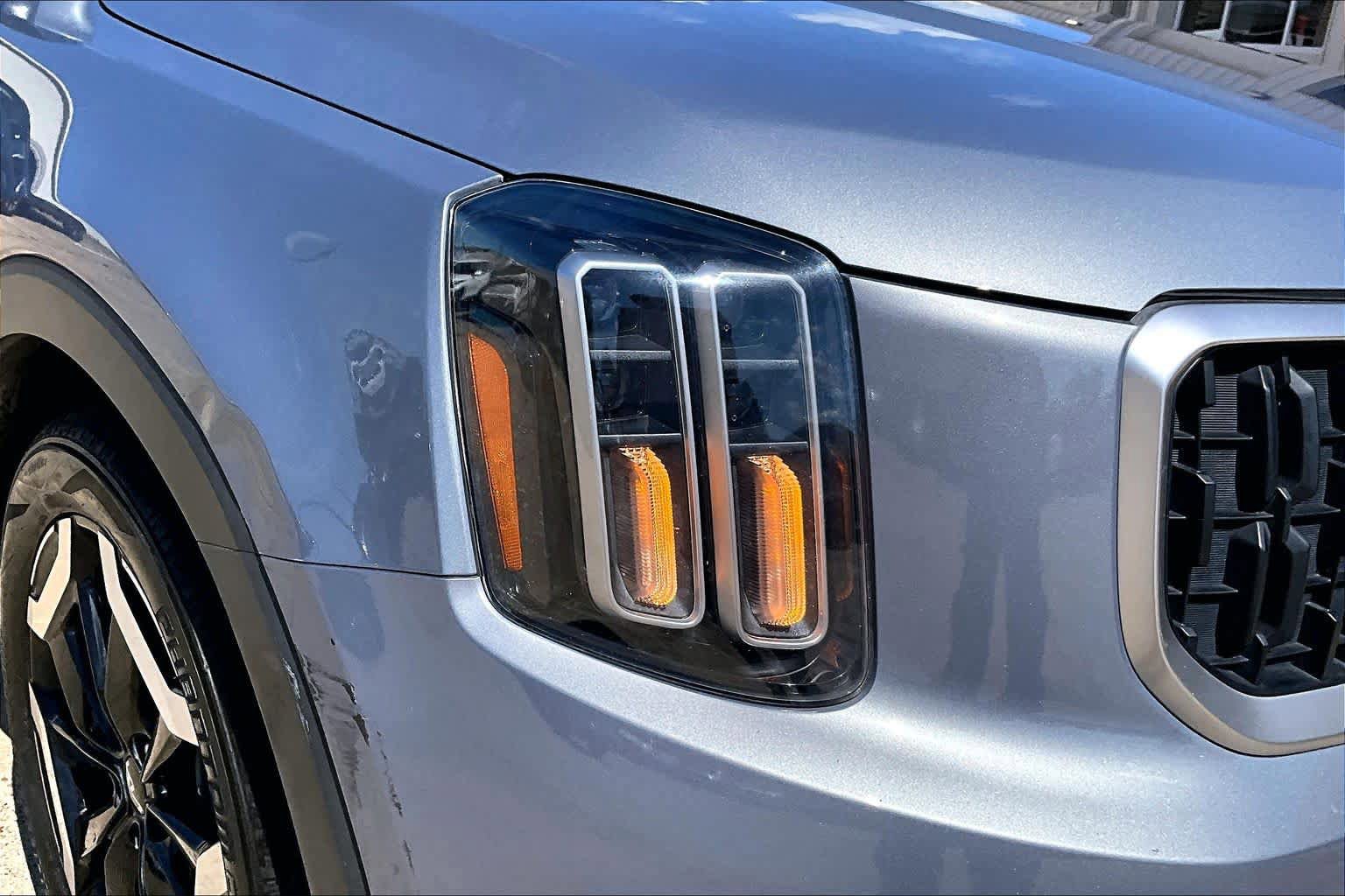 Used 2024 Kia Telluride EX image 26