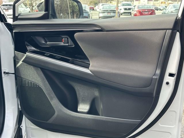 Used 2024 Subaru Solterra Premium image 9