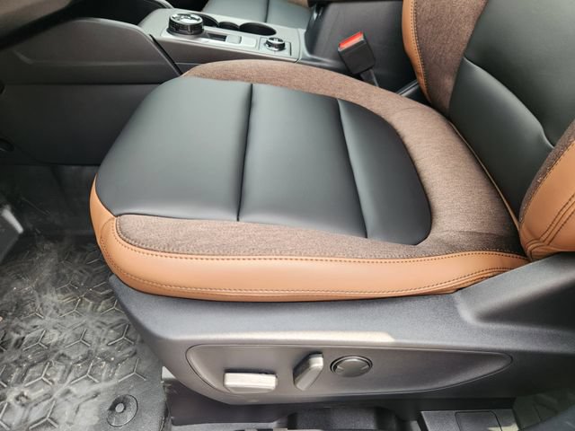 New 2026 Ford Bronco Sport Outer Banks w/ Sasquatch Outer Banks Package AWD/4WD image 17
