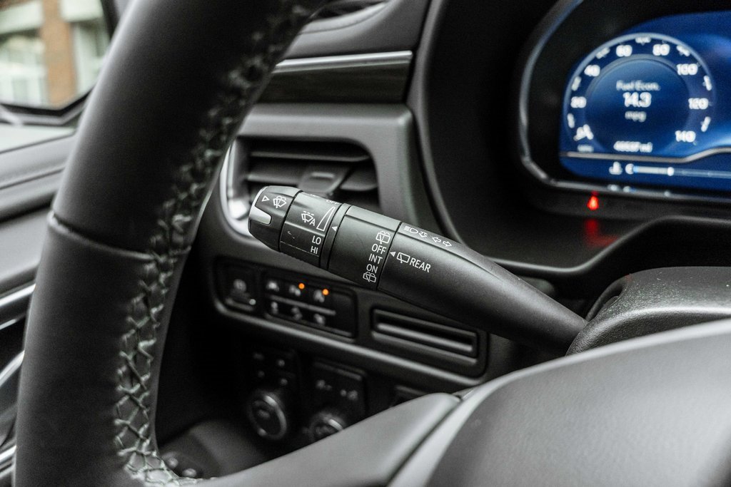 Used 2024 Chevrolet Tahoe Z71 image 30