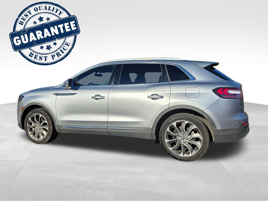 Used 2022 Lincoln Nautilus Reserve w/ Luxury Package image 4