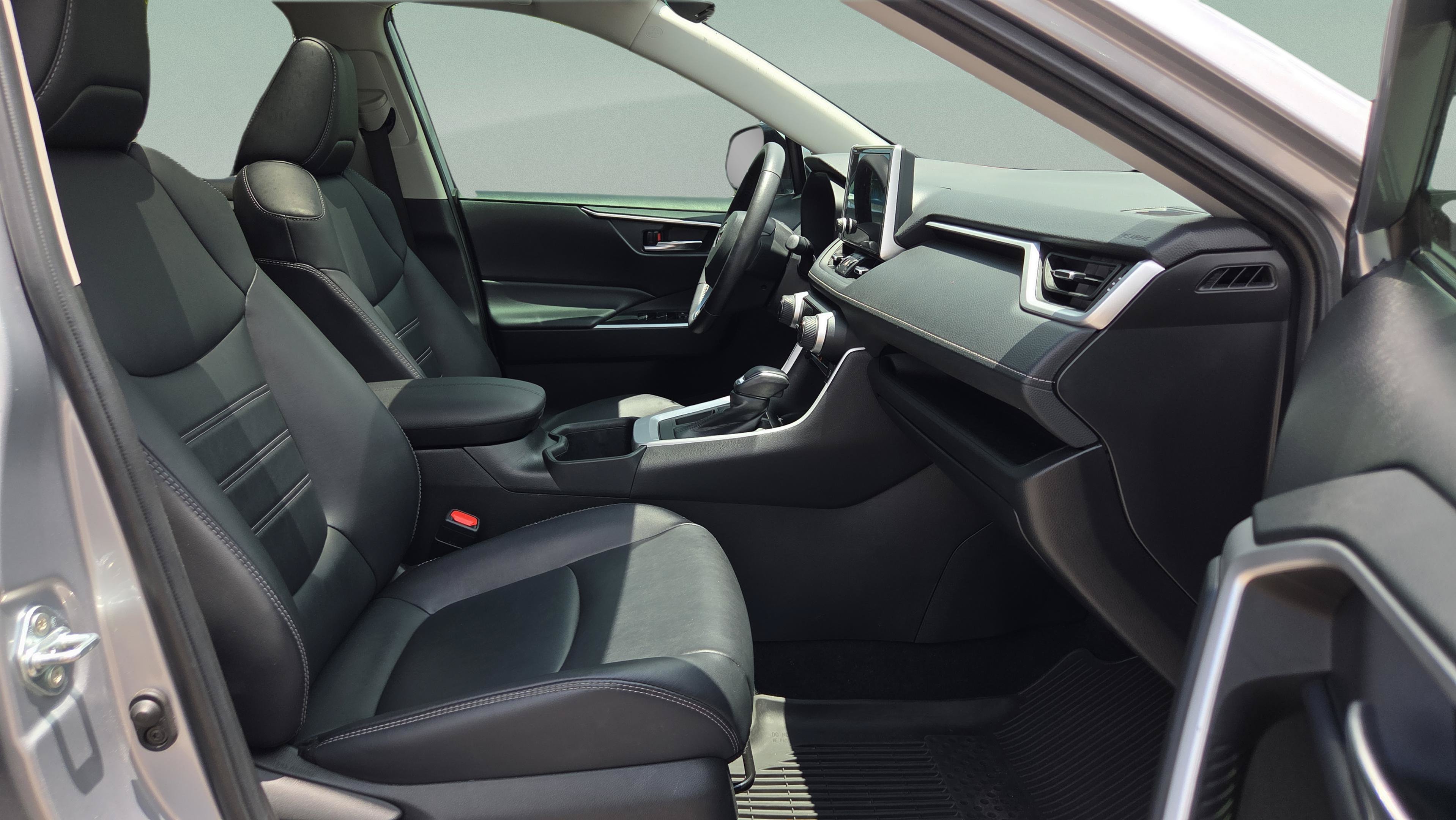 Certified 2024 Toyota RAV4 XLE Premium FWD image 16