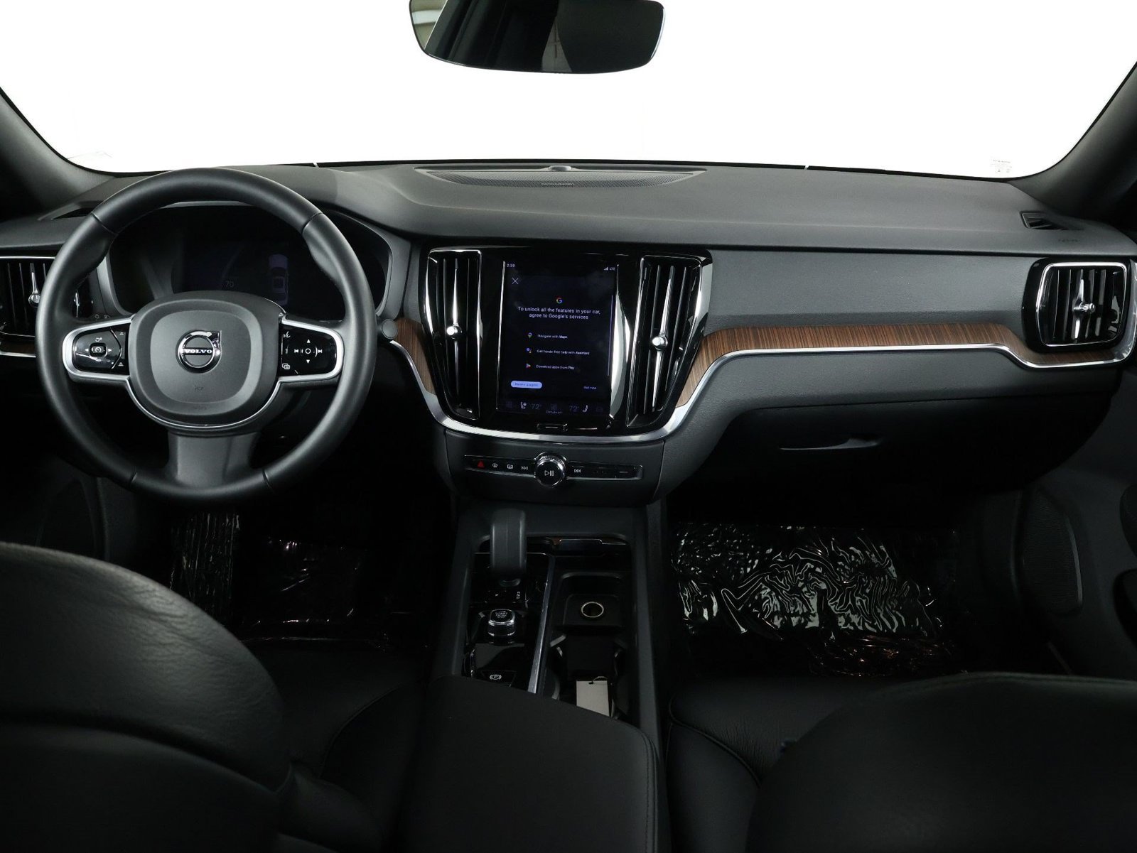 Certified 2023 Volvo S60 B5 Plus w/ Climate Package FWD image 7