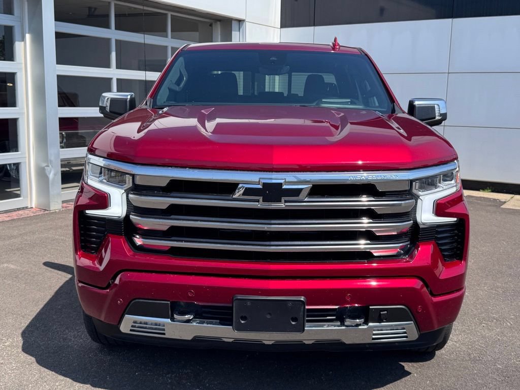 Used 2024 Chevrolet Silverado 1500 High Country AWD/4WD image 11
