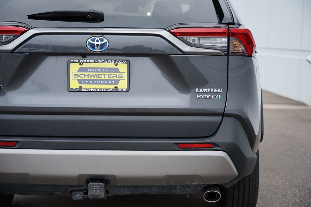 Used 2023 Toyota RAV4 Limited image 10