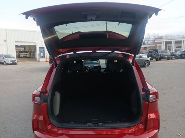 Certified 2023 Ford Escape ST-Line Select w/ Tech Pack #2 image 50