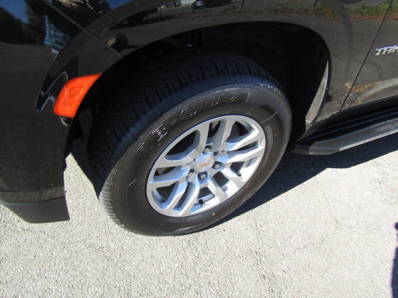 Used 2024 Chevrolet Tahoe LT image 41