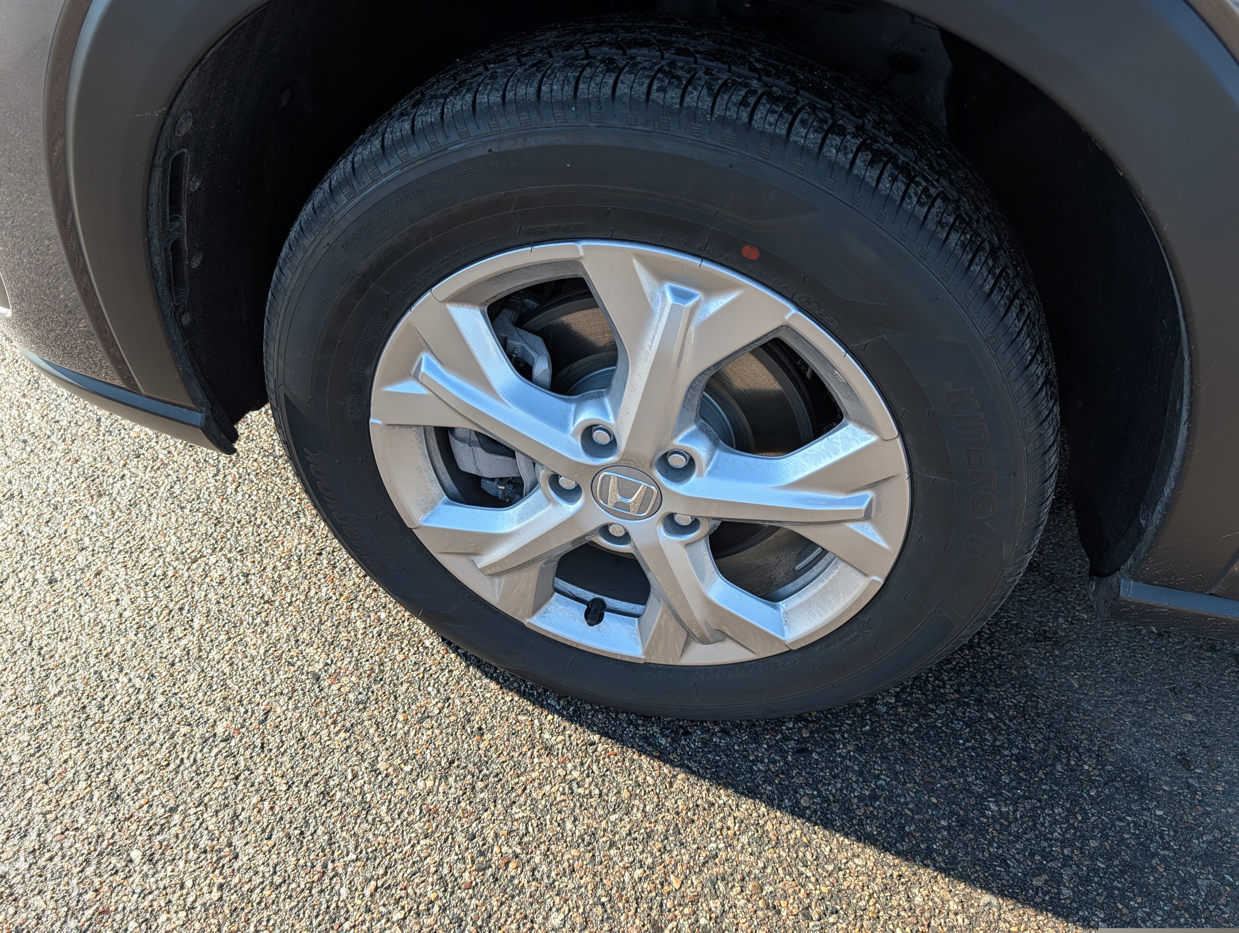 Used 2025 Honda HR-V LX image 15