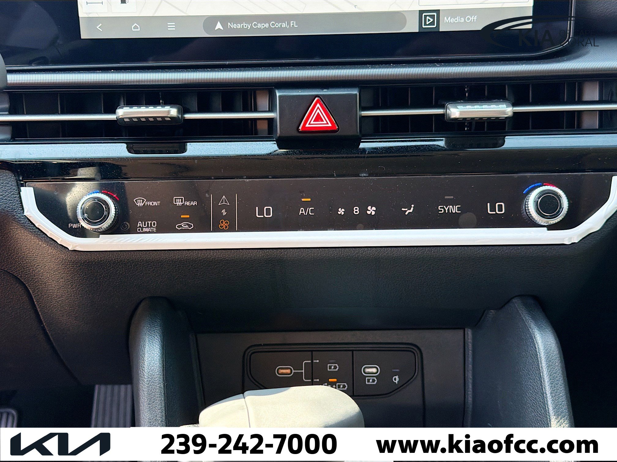 New 2026 Kia Sportage SX image 33