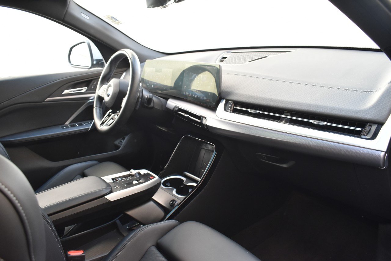 Used 2026 BMW X2 xDrive28i AWD/4WD image 19