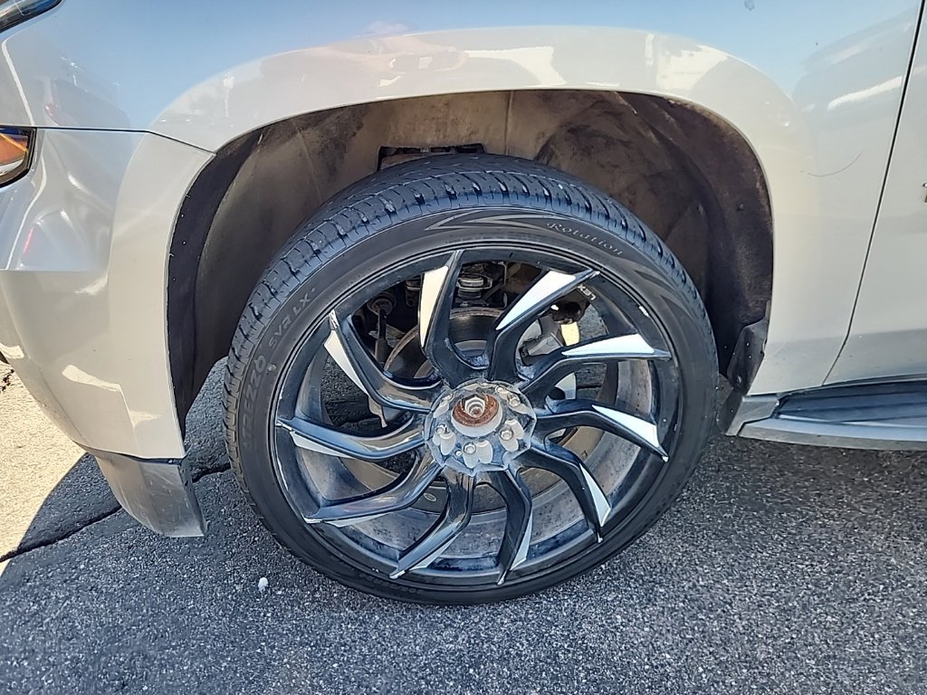 Used 2018 Chevrolet Tahoe LT AWD/4WD image 6