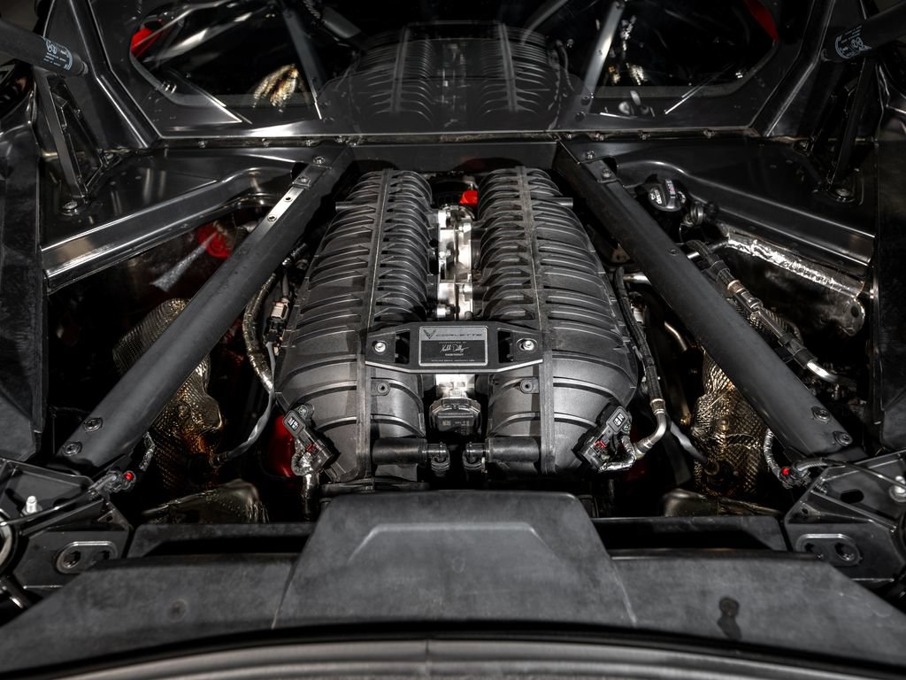 Used 2024 Chevrolet Corvette Z06 RWD image 33
