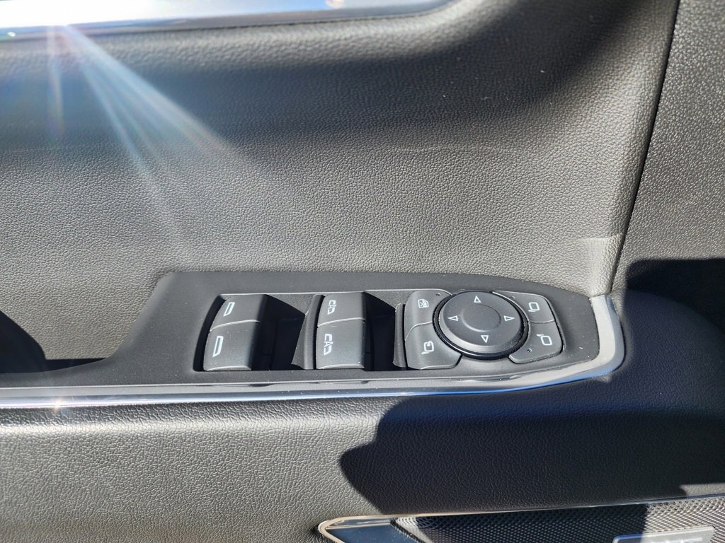 Certified 2024 Chevrolet Silverado 1500 LTZ w/ Technology Package image 27