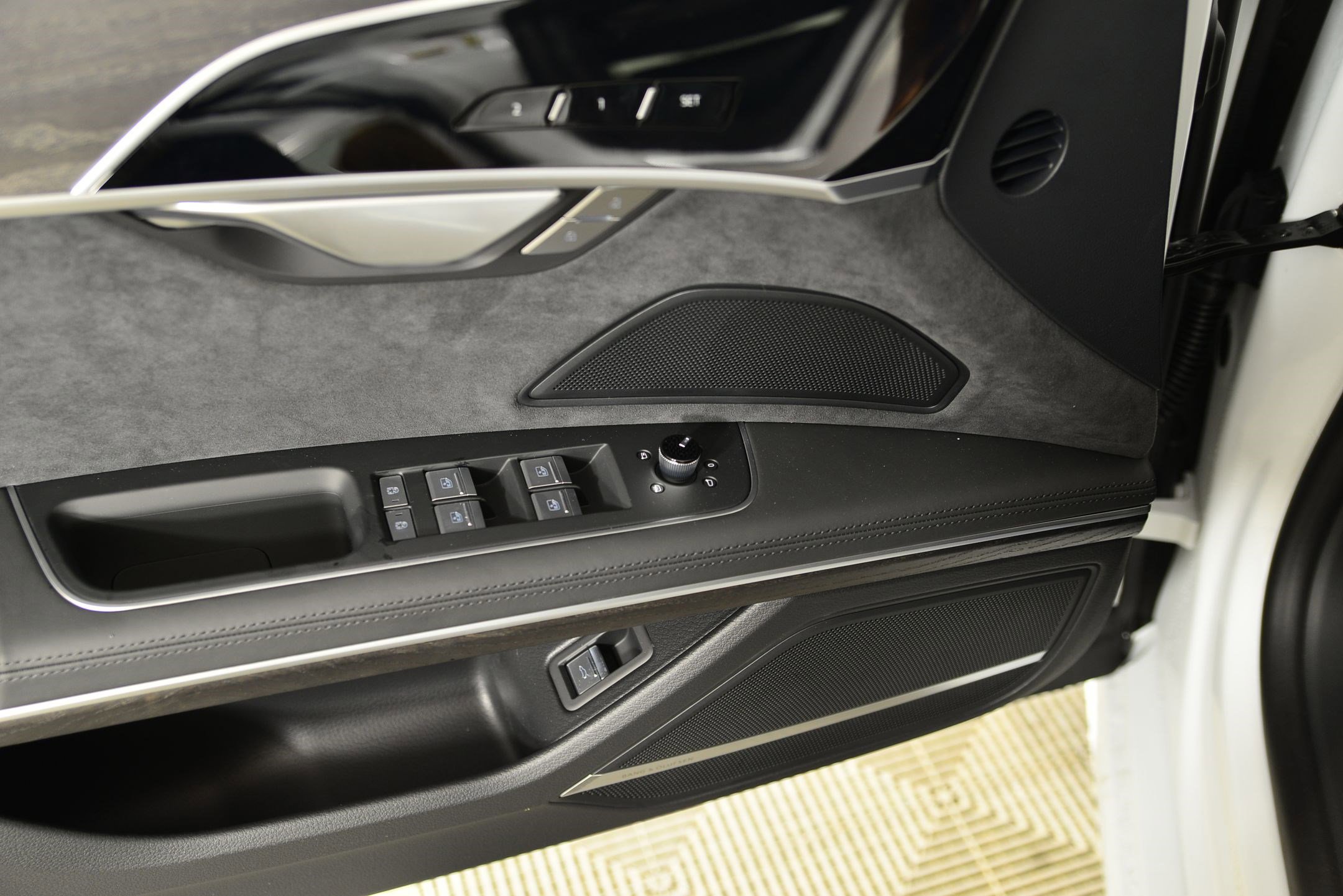 New 2026 Audi A8 L 3.0T image 23