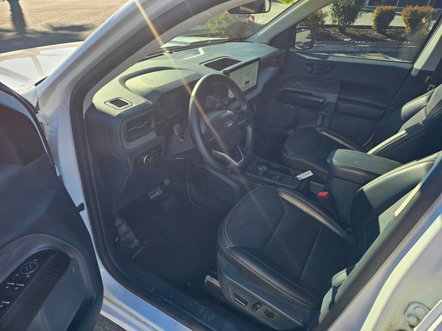 Used 2025 Ford Maverick Lobo image 17