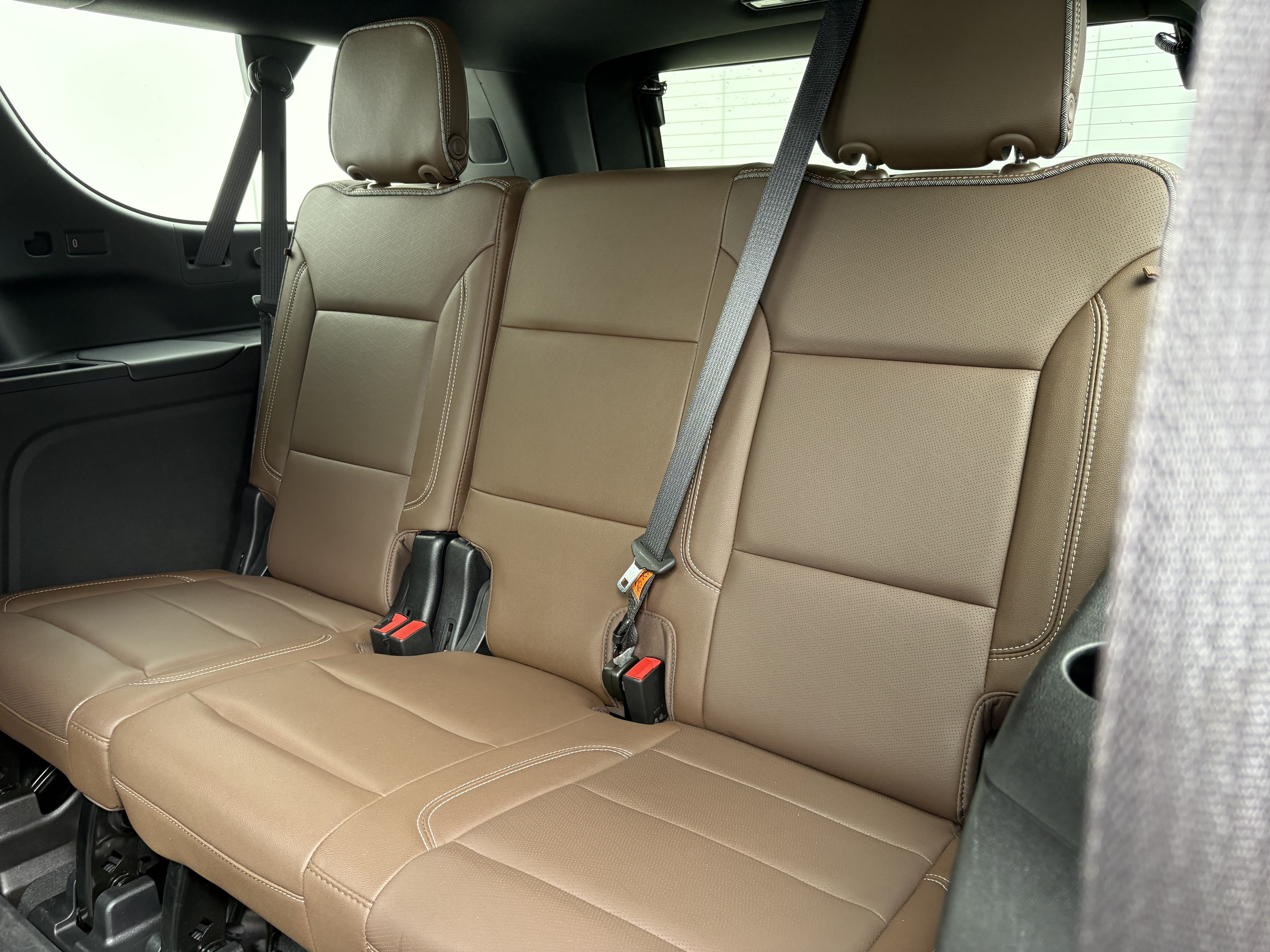 Used 2022 Chevrolet Suburban High Country w/ Max Trailering Package AWD/4WD image 14