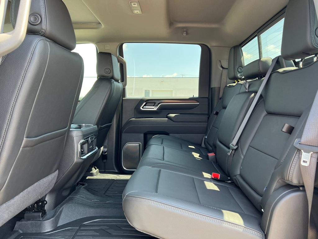 New 2026 GMC Sierra 2500 Denali w/ Denali Reserve Package AWD/4WD image 5