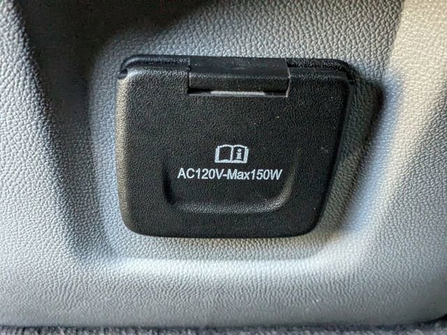 Used 2022 GMC Terrain SLT image 27