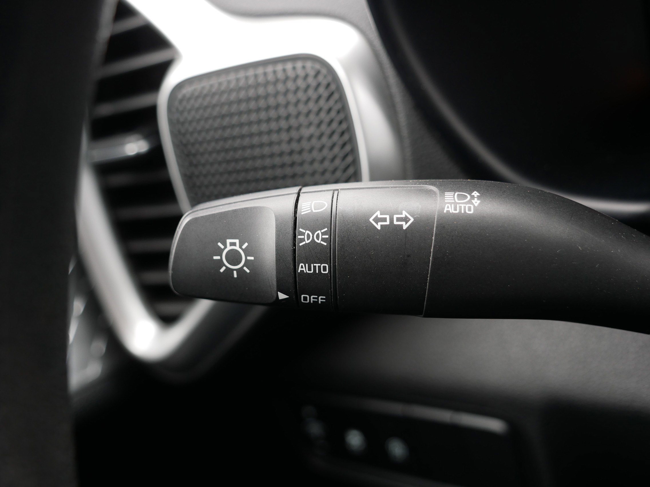 Certified 2024 Kia Soul LX w/ Option Group 015 image 33