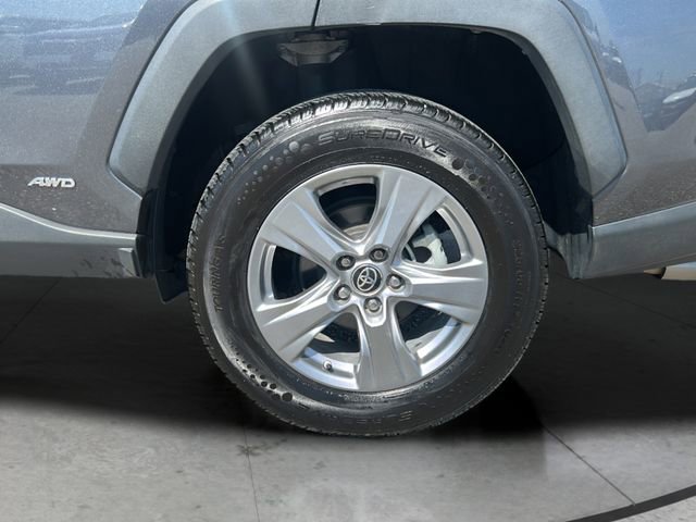 Used 2022 Toyota RAV4 LE image 28