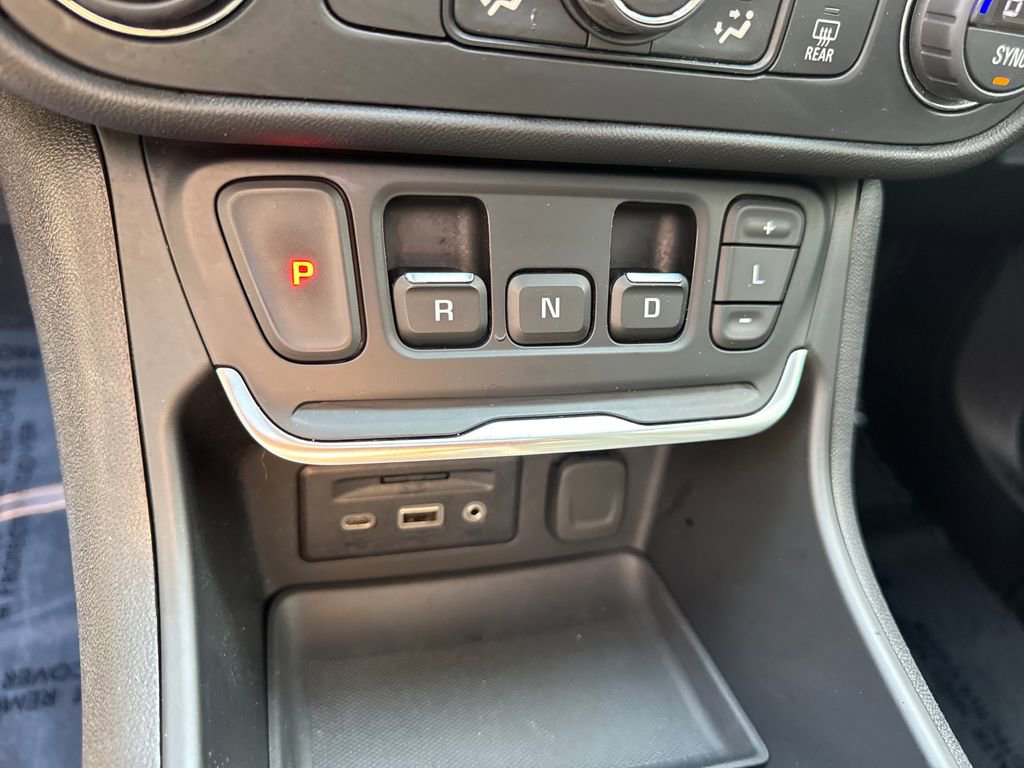 Used 2019 GMC Terrain SLT w/ Preferred Package AWD/4WD image 20