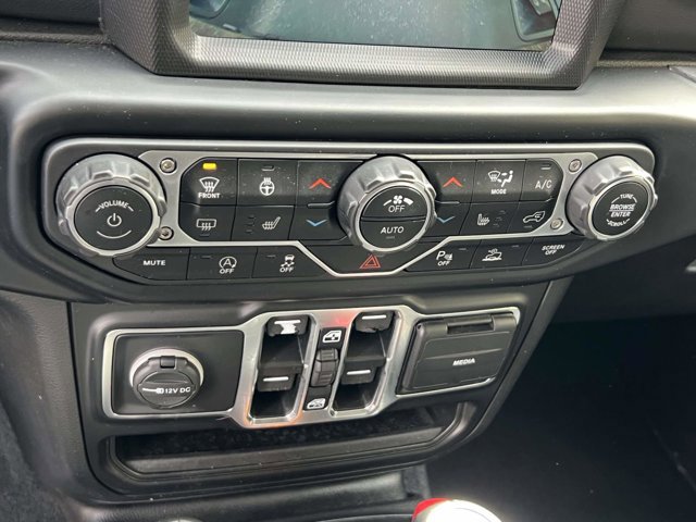 Used 2022 Jeep Gladiator Overland image 28